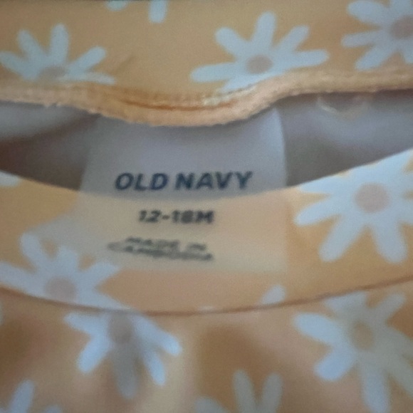 Old Navy 12-18M Girls Floral Orange Long-Sleeve Ruffle-Trim Rashguard & Bottom - Picture 3 of 6